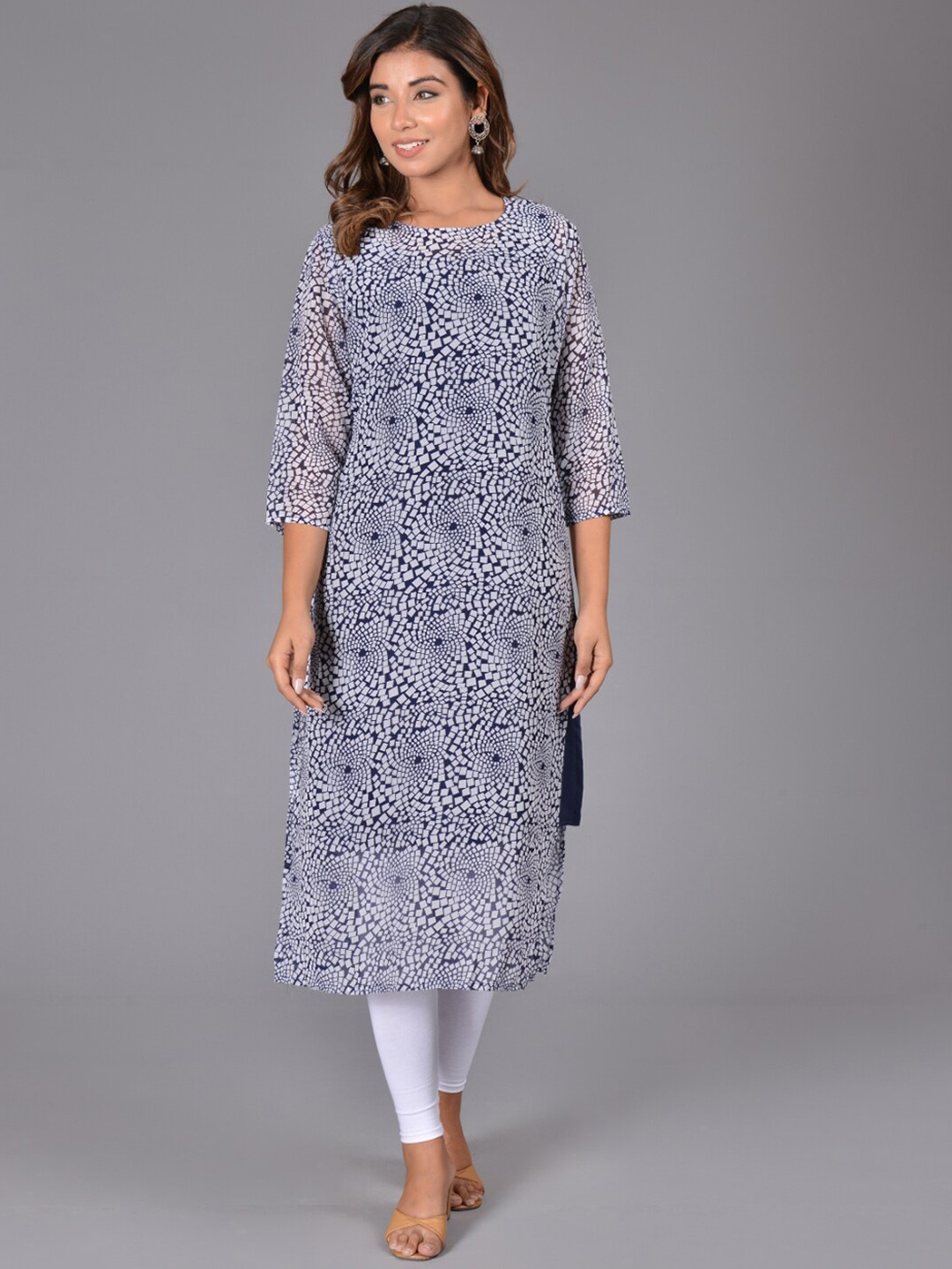 

Bachuu Women Geometric Printed Georgette Kurta, Blue