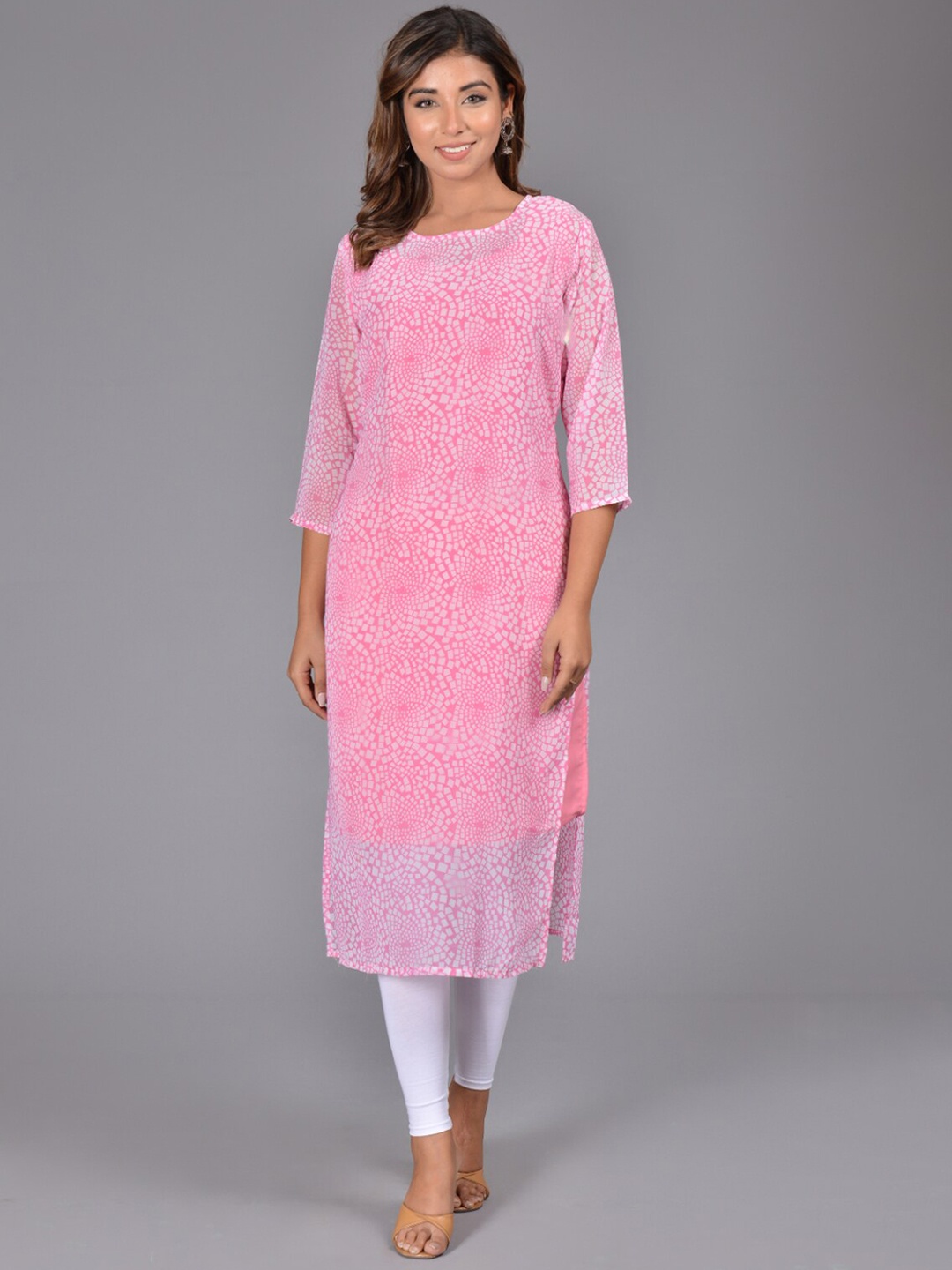 

Bachuu Women Geometric Printed Kurta, Pink