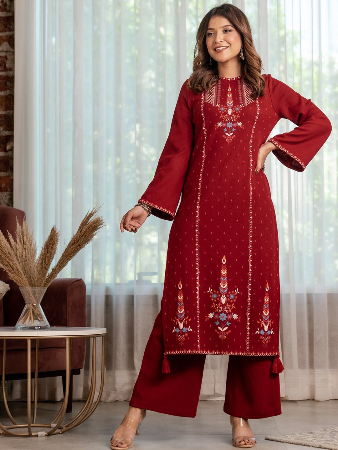 

Rustorange Women Ethnic Motifs Printed Kurta with Palazzos, Maroon
