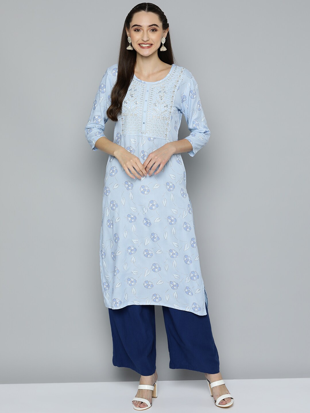 

MAAND Women Floral Yoke Design Thread Work Floral Kurta, Blue