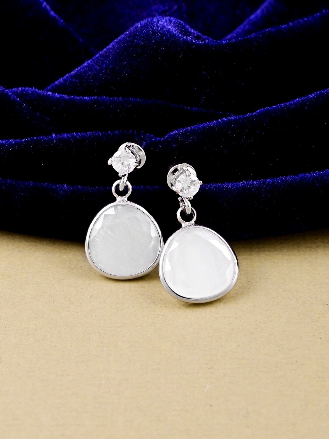 

Tistabene Silver-Plated Contemporary Drop Earrings, White