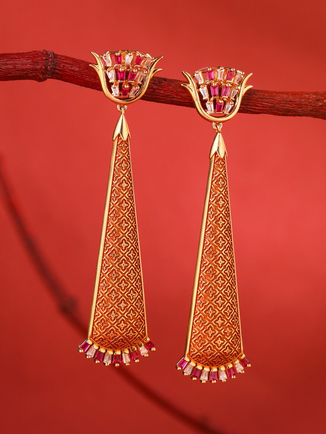 

Tistabene Gold-Plated Floral Drop Earrings