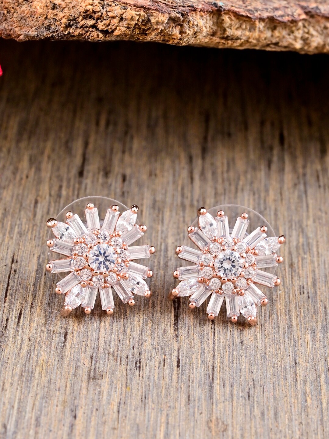 

Tistabene Gold Plated Contemporary Studs Earrings, White
