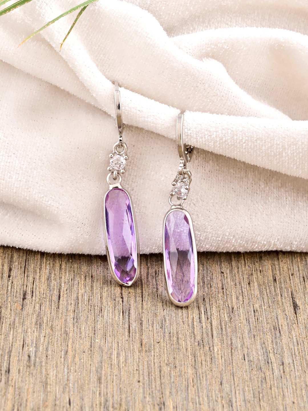 

Tistabene Silver-Plated Contemporary Hoop Earrings, Purple