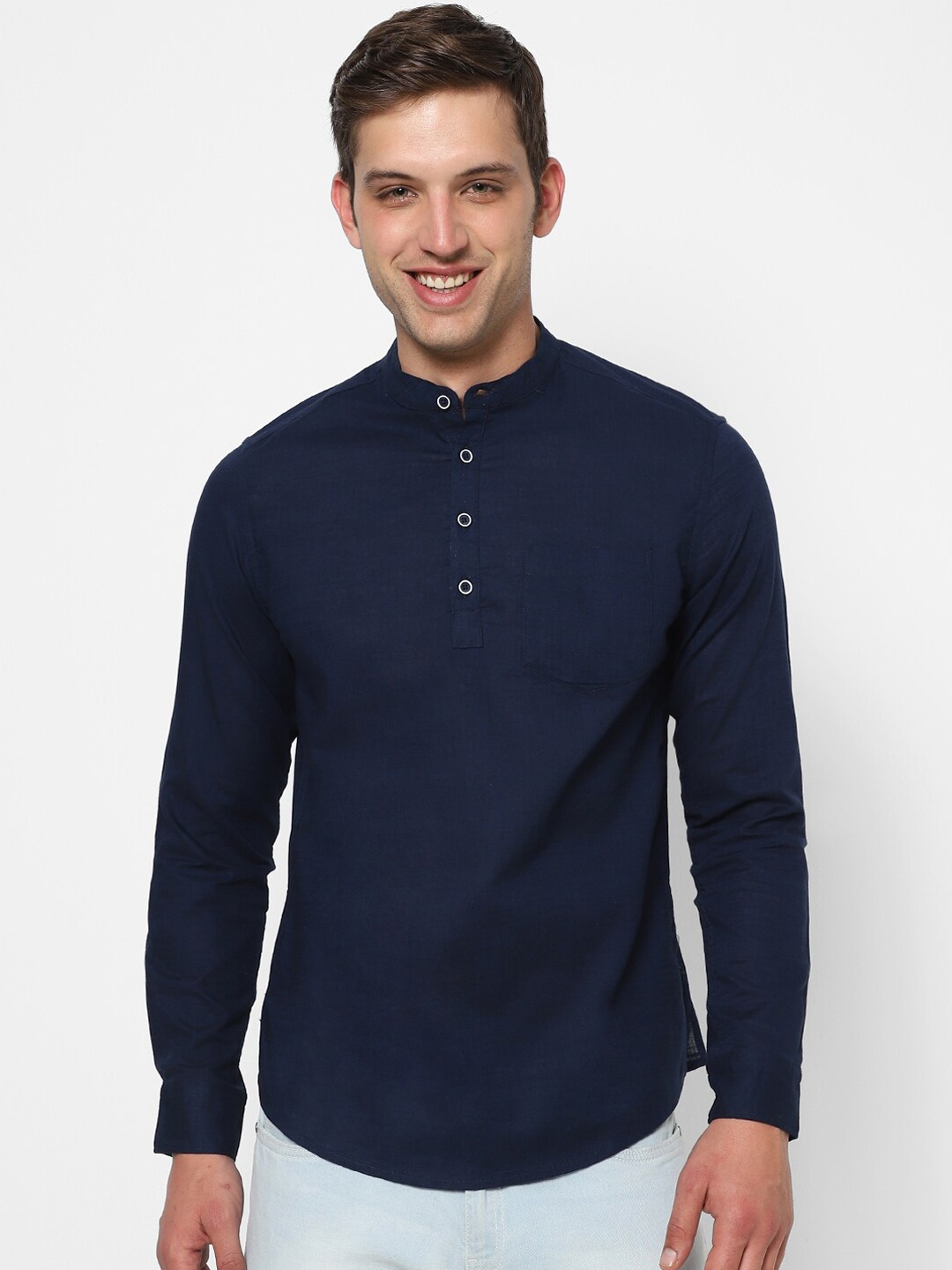 

VASTRADO Men Mandarin Collar Cotton Kurta, Navy blue