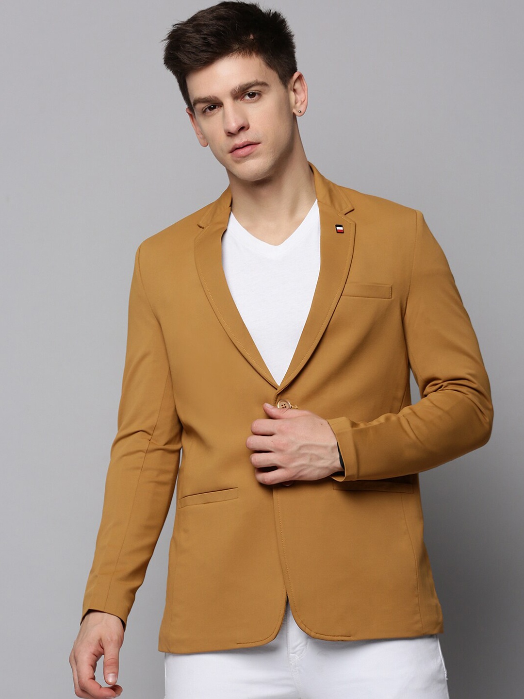 

SHOWOFF Men Single-Breasted Casual Blazer, Mustard