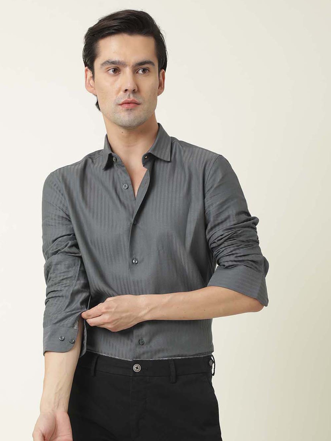 

RARE RABBIT Men Slim Fit Striped Casual Shirt, Grey