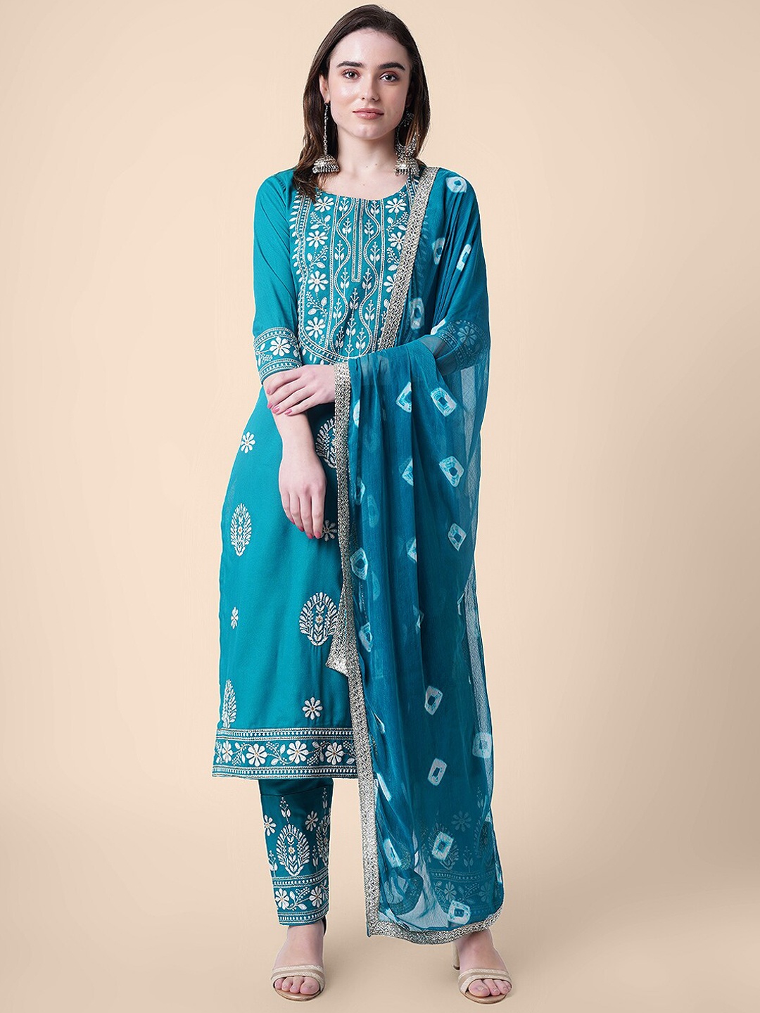

Mollar Floral Embroidered Thread Work Kurta with Trousers & With Dupatta, Blue