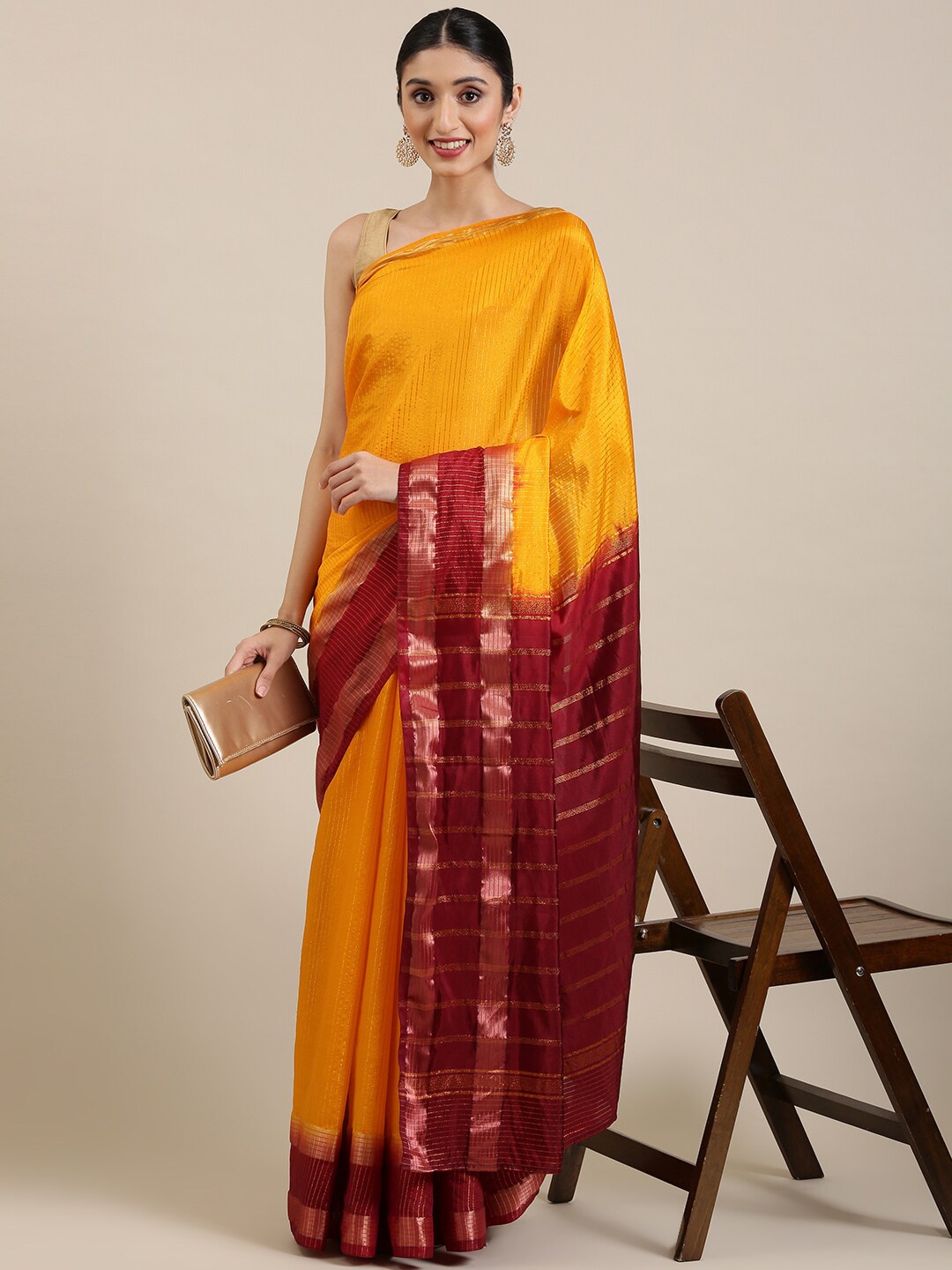 

Pavechas Striped Poly Silk Banarasi Saree, Gold