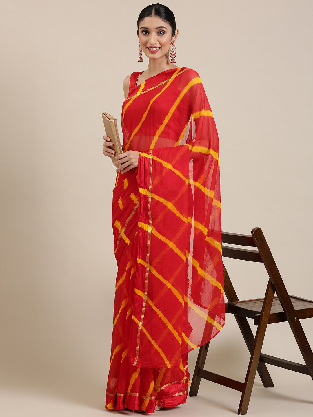 

Pavechas Zari Leheriya Saree, Red
