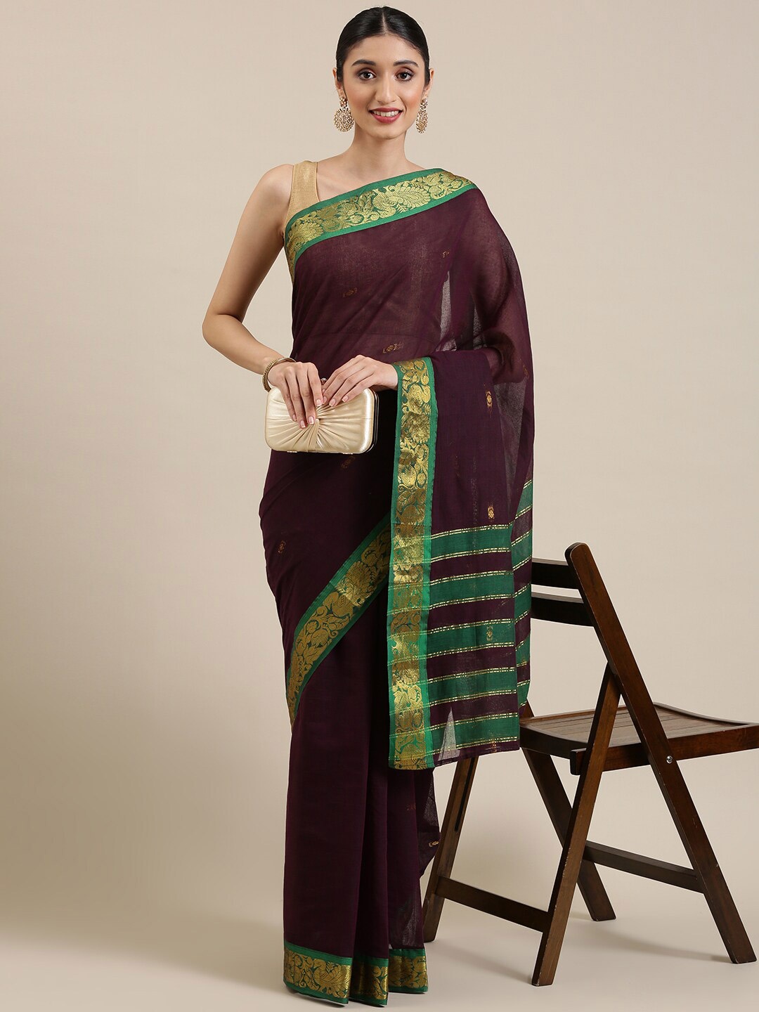 

Pavechas Woven Design Zari Pure Cotton Ready to Wear Venkatgiri Saree, Magenta