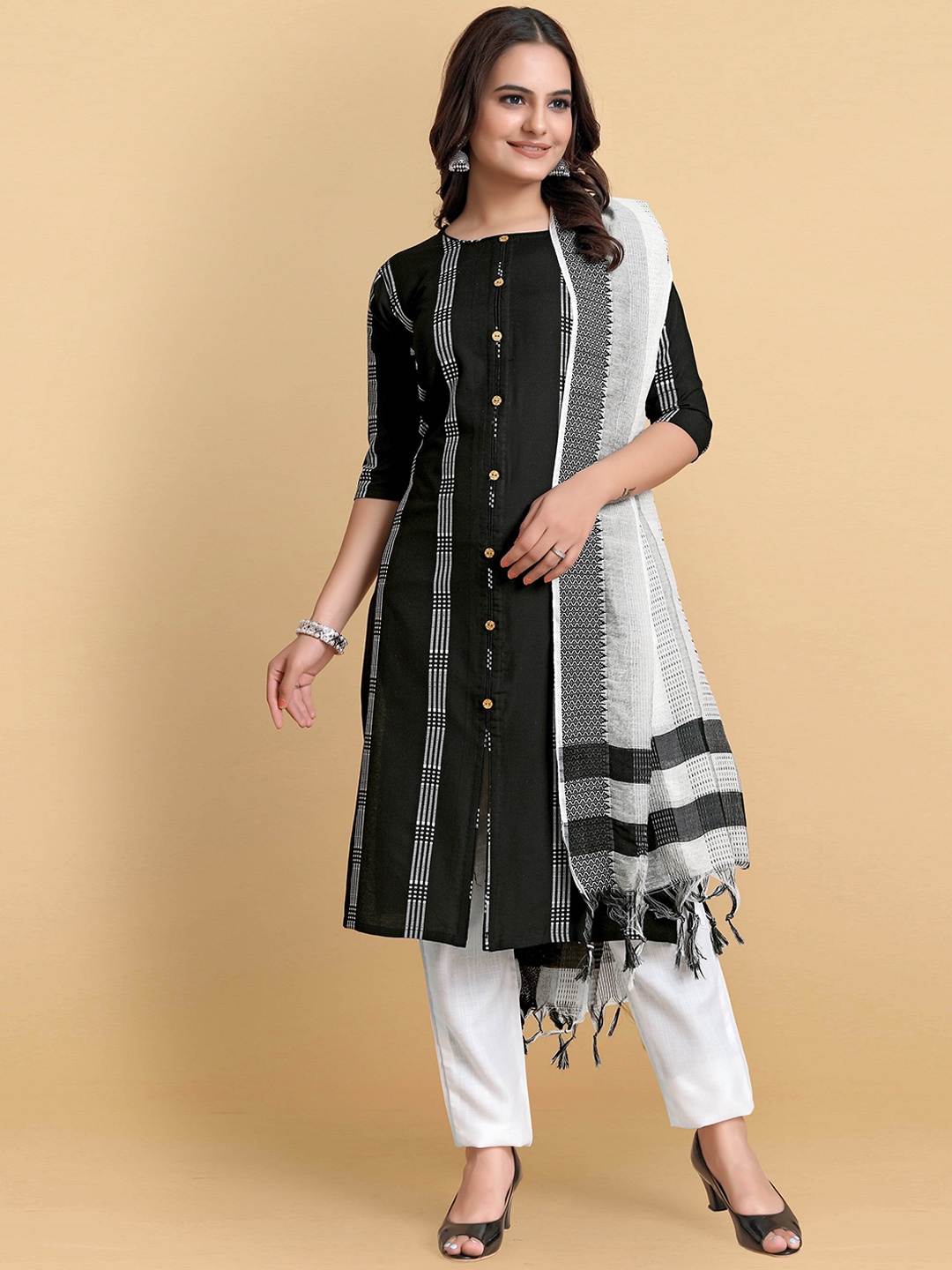 

AUCREATIONS Printed Pure Cotton Kurta with Trousers & With Dupatta, Black