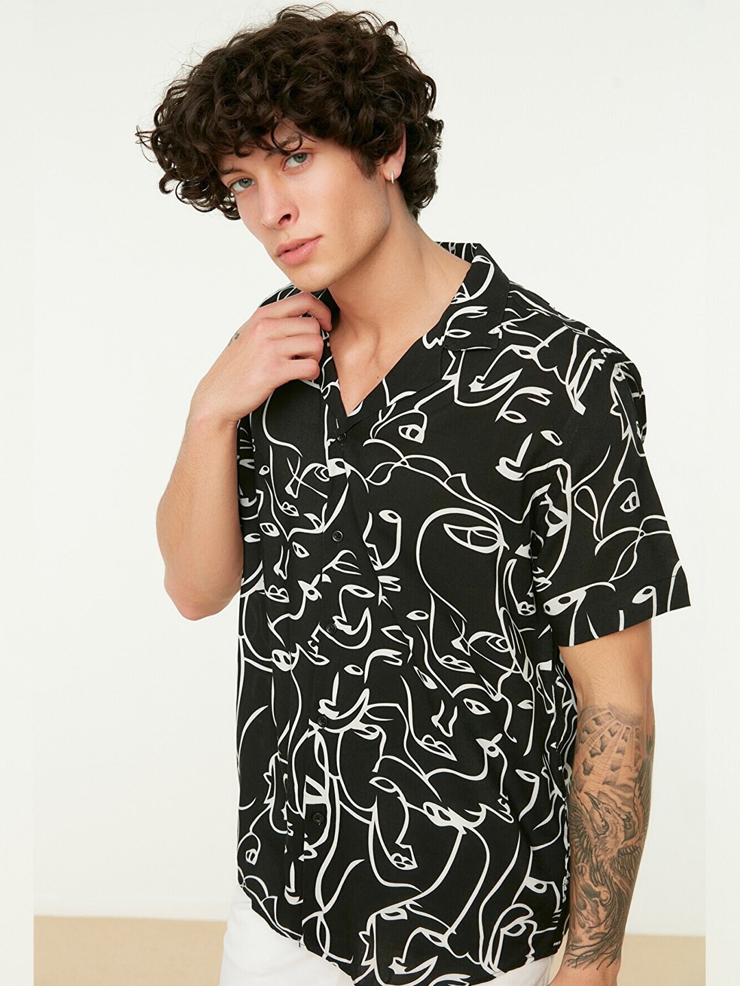 

Trendyol Men Abstract Printed Casual Cotton Shirt, Black