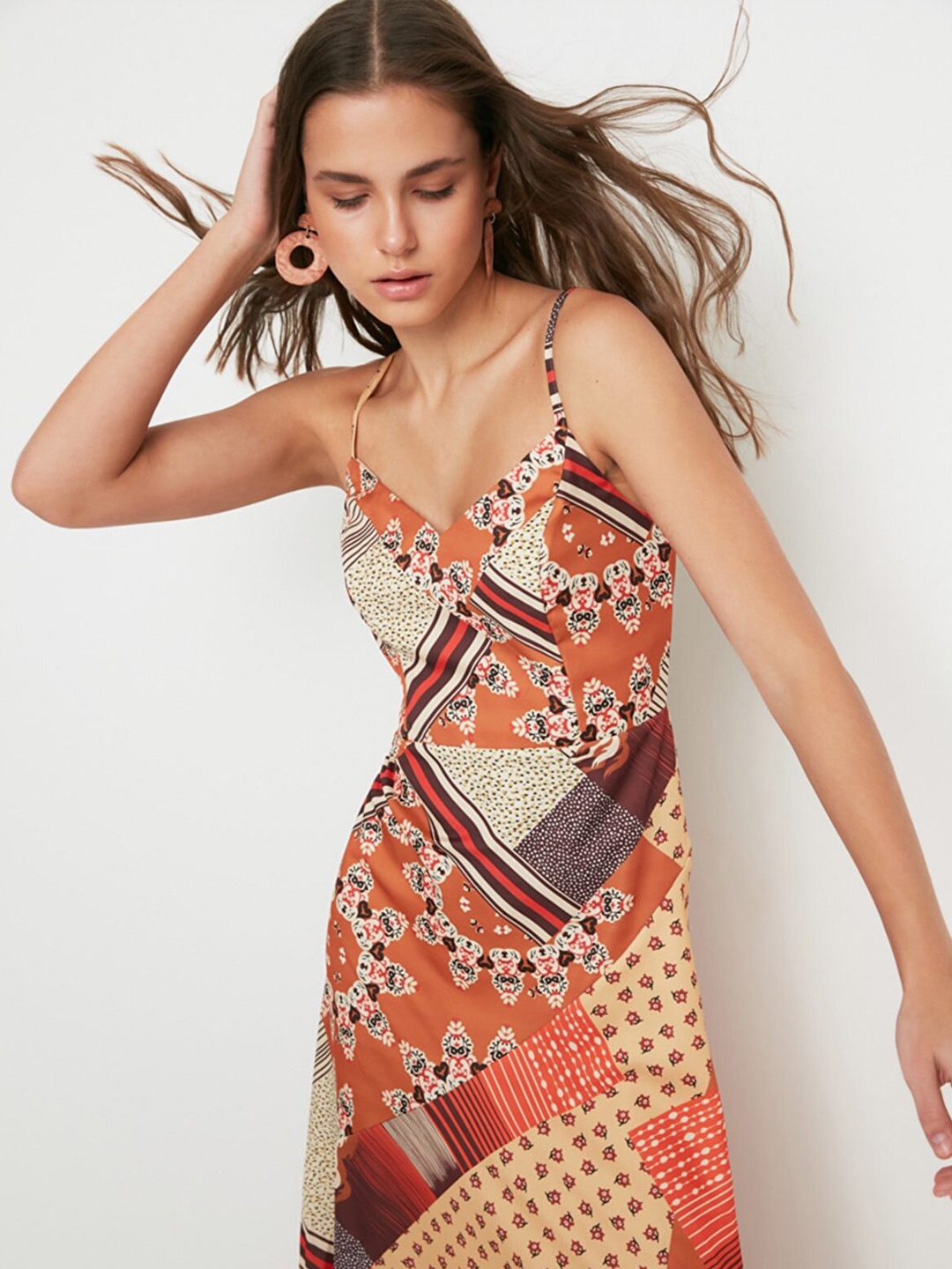 

Trendyol Sweetheart Neck A-Line Midi Dress, Orange