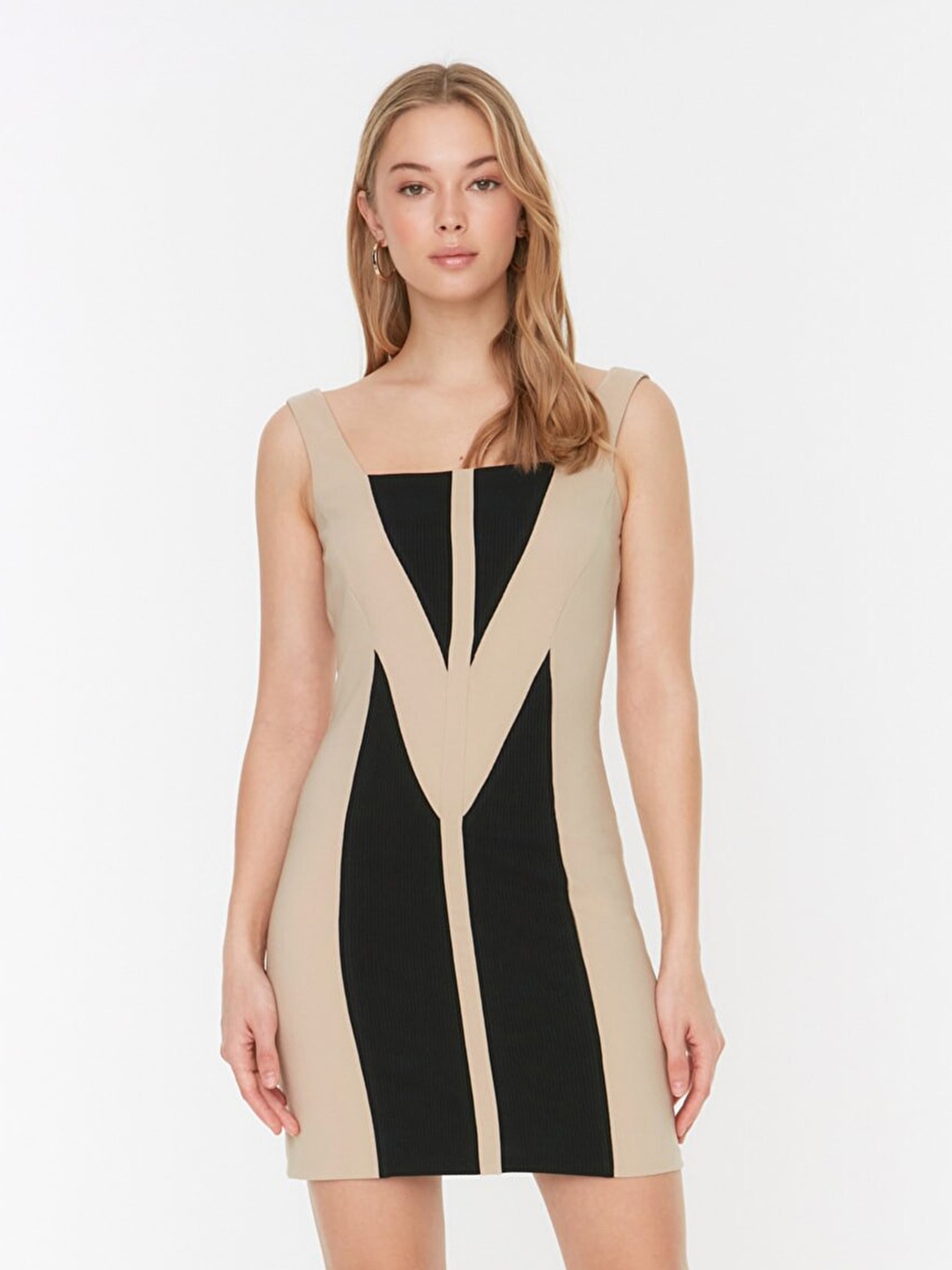 

Trendyol Colourblocked Sheath Mini Dress, Brown