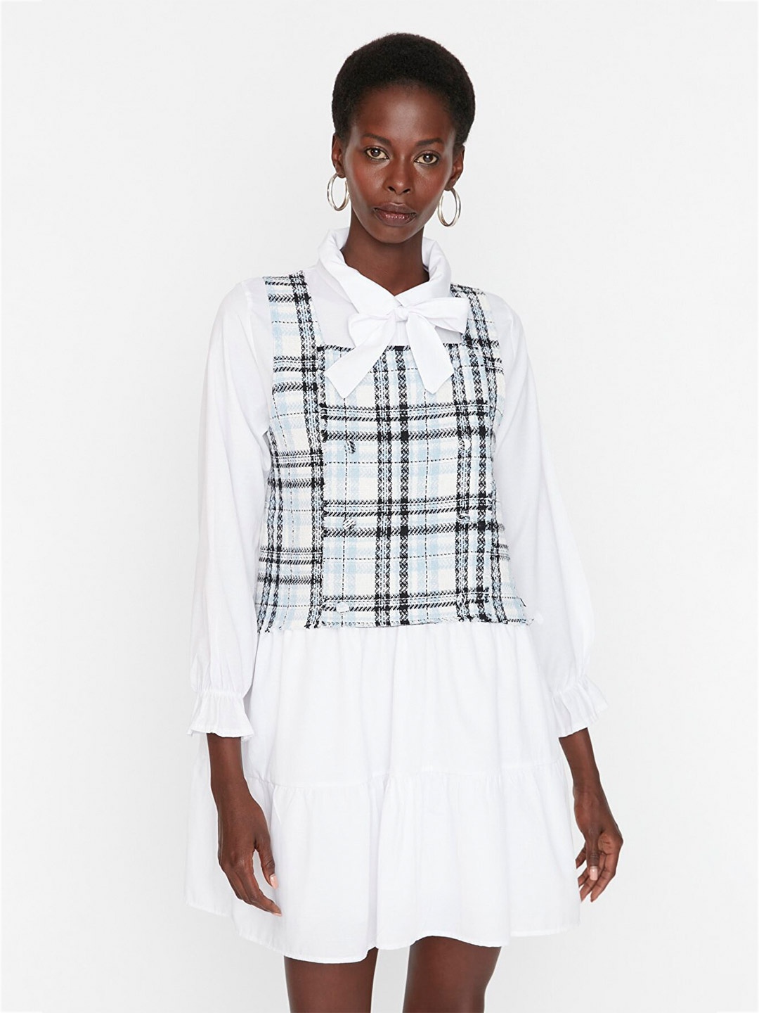 

Trendyol Tie-Up Neck Checked Fit & Flare Dress, White