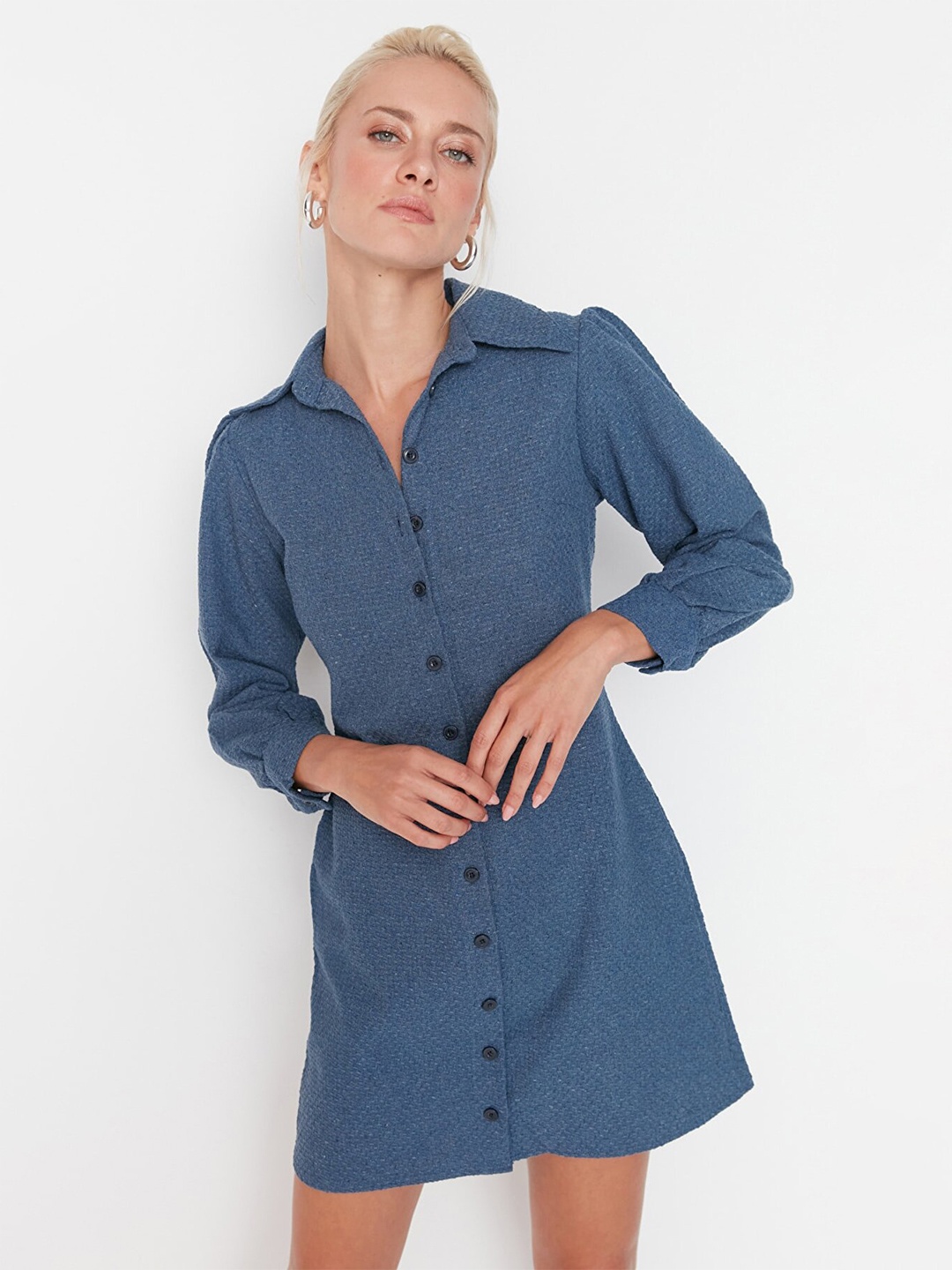 

Trendyol Cuffed Sleeves Above Knee Shirt Dress, Navy blue
