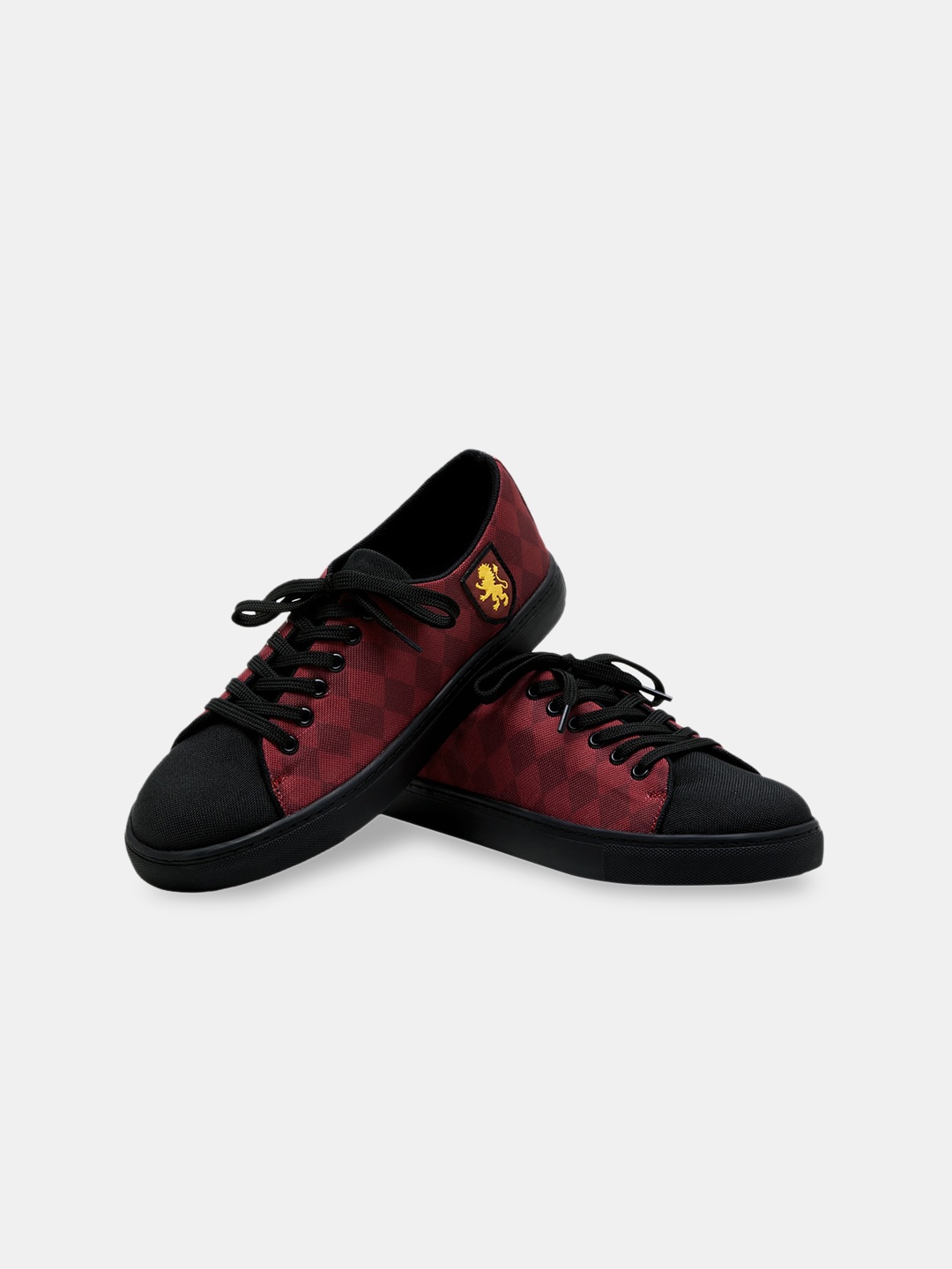 

The Souled Store Women Harry Potter Colourblocked Canvas Sneakers, Burgundy