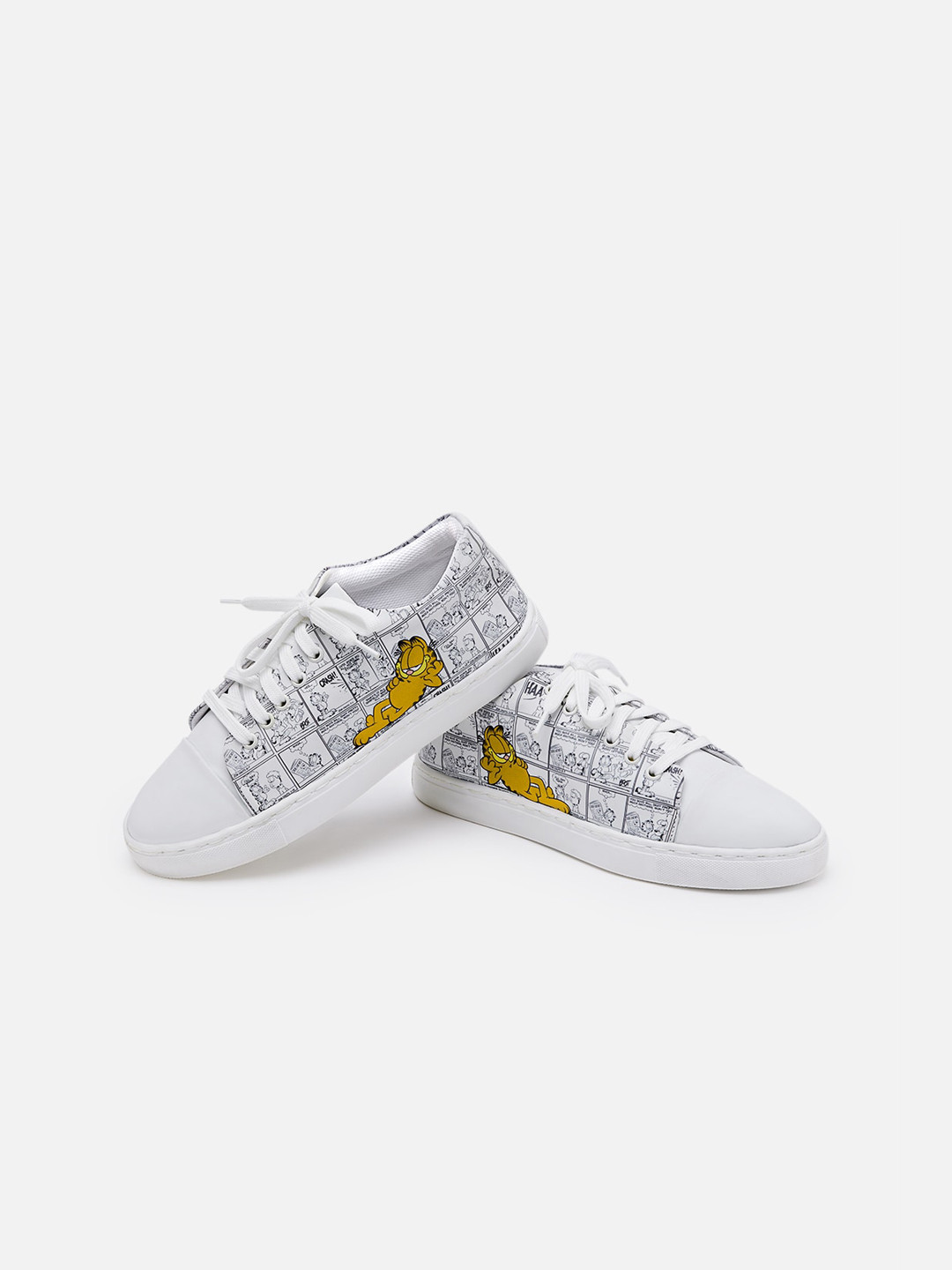 

The Souled Store Women Garfield Printed Sneakers, White