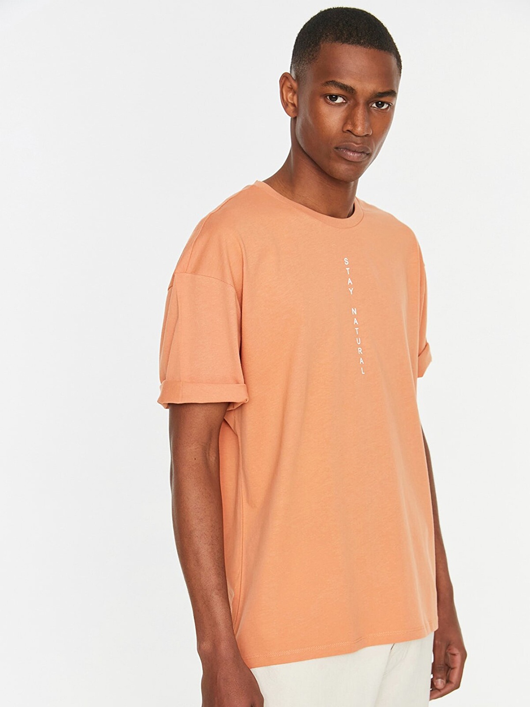 

Trendyol Men Drop-Shoulder Sleeves T-shirt, Orange