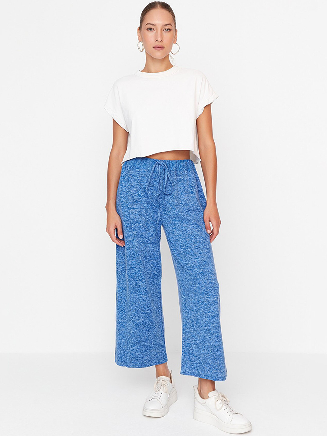 

Trendyol Women Mid-Rise Parallel Trousers, Blue