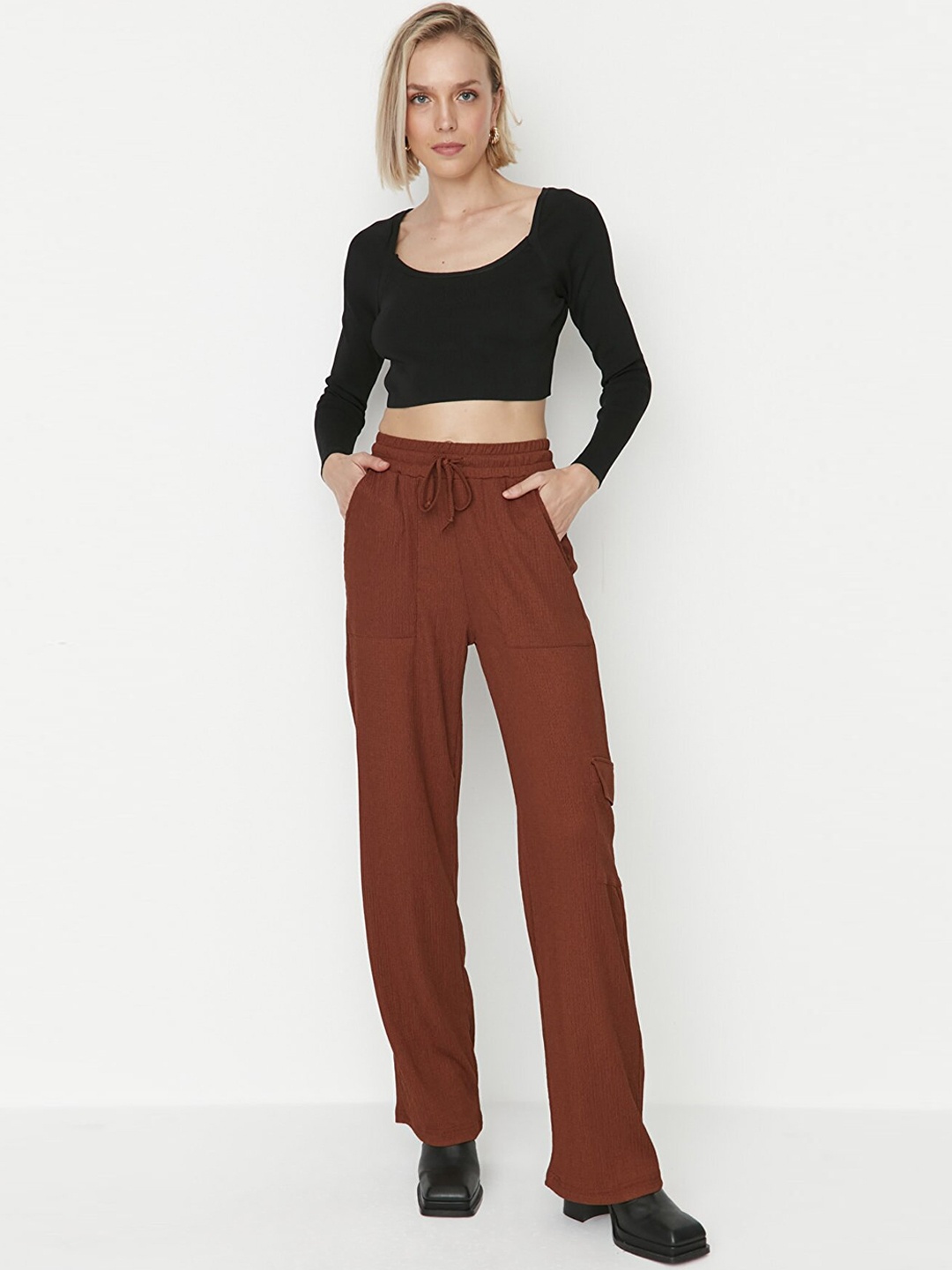 

Trendyol Women Mid-Rise Parallel Trousers, Brown