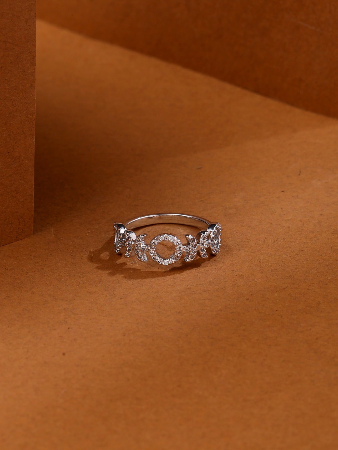 

Tistabene Rhodium-Plated Stone Studded XOXO Finger Ring, Silver