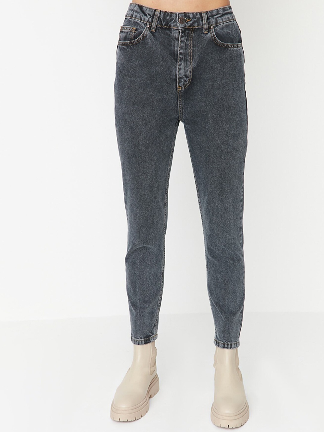 

Trendyol Women Heavy Fade Cotton Jeans, Navy blue