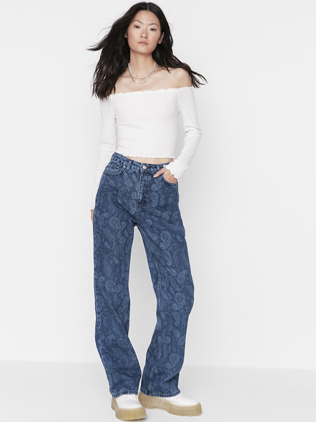 

Trendyol Women Mid-Rise Cotton Jeans, Blue