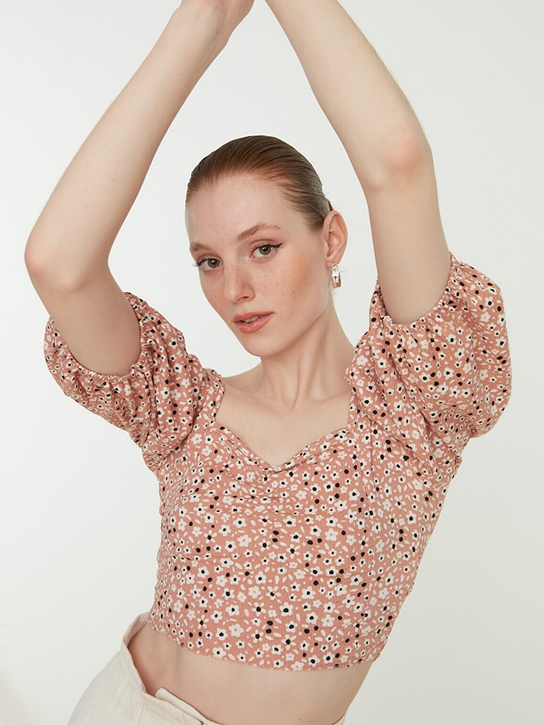 

Trendyol Floral Print Ruched Crop Top, Beige
