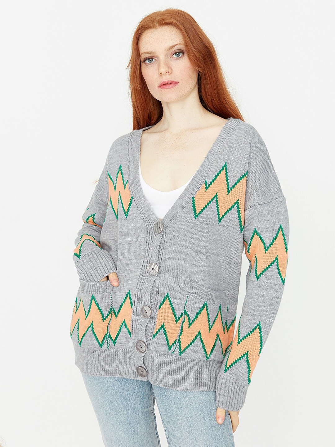 

Trendyol Women Chevron Acrylic Sweater, Grey