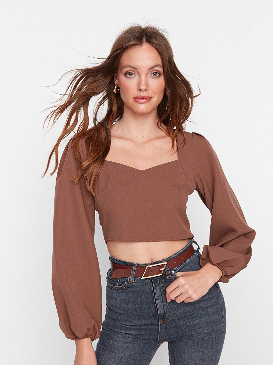 

Trendyol Sweetheart Neck Crop Top, Brown