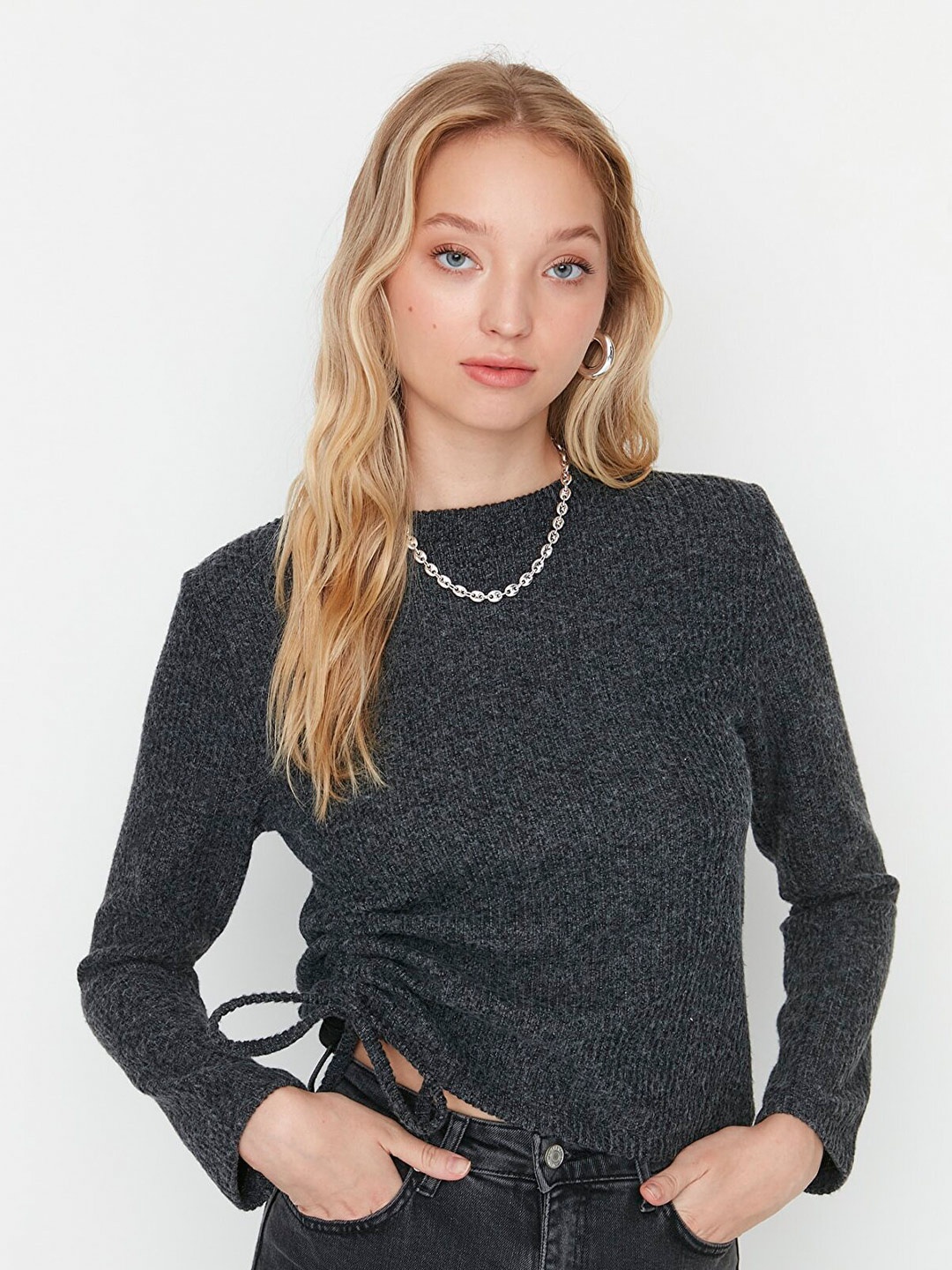 

Trendyol Women Ribbed Pullover, Charcoal