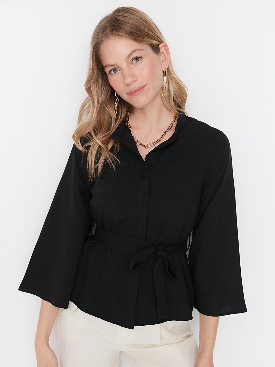 

Trendyol Women Casual Shirt, Black