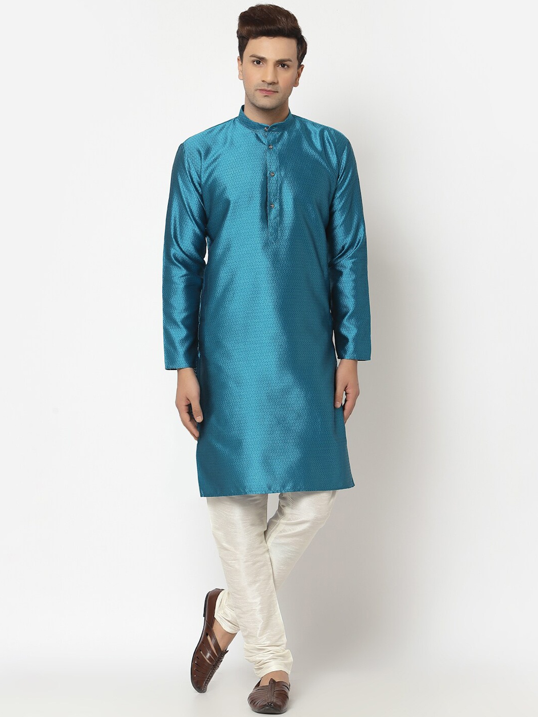

NEUDIS Men Dupion Silk Kurta with Churidar, Turquoise blue