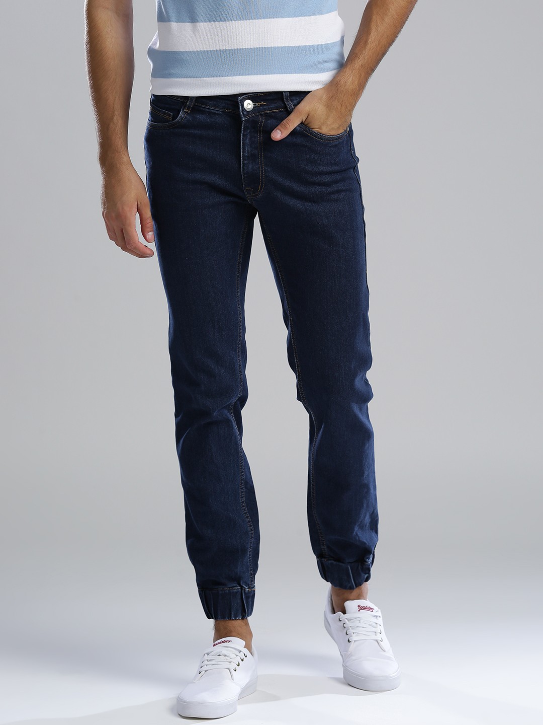 

Hubberholme Men Navy Blue Slim Fit Mid-Rise Stretchable Jeans