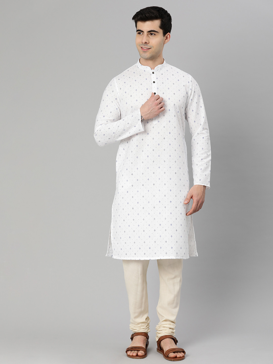 

Manthan Men Geometric Woven Design Kurta, White