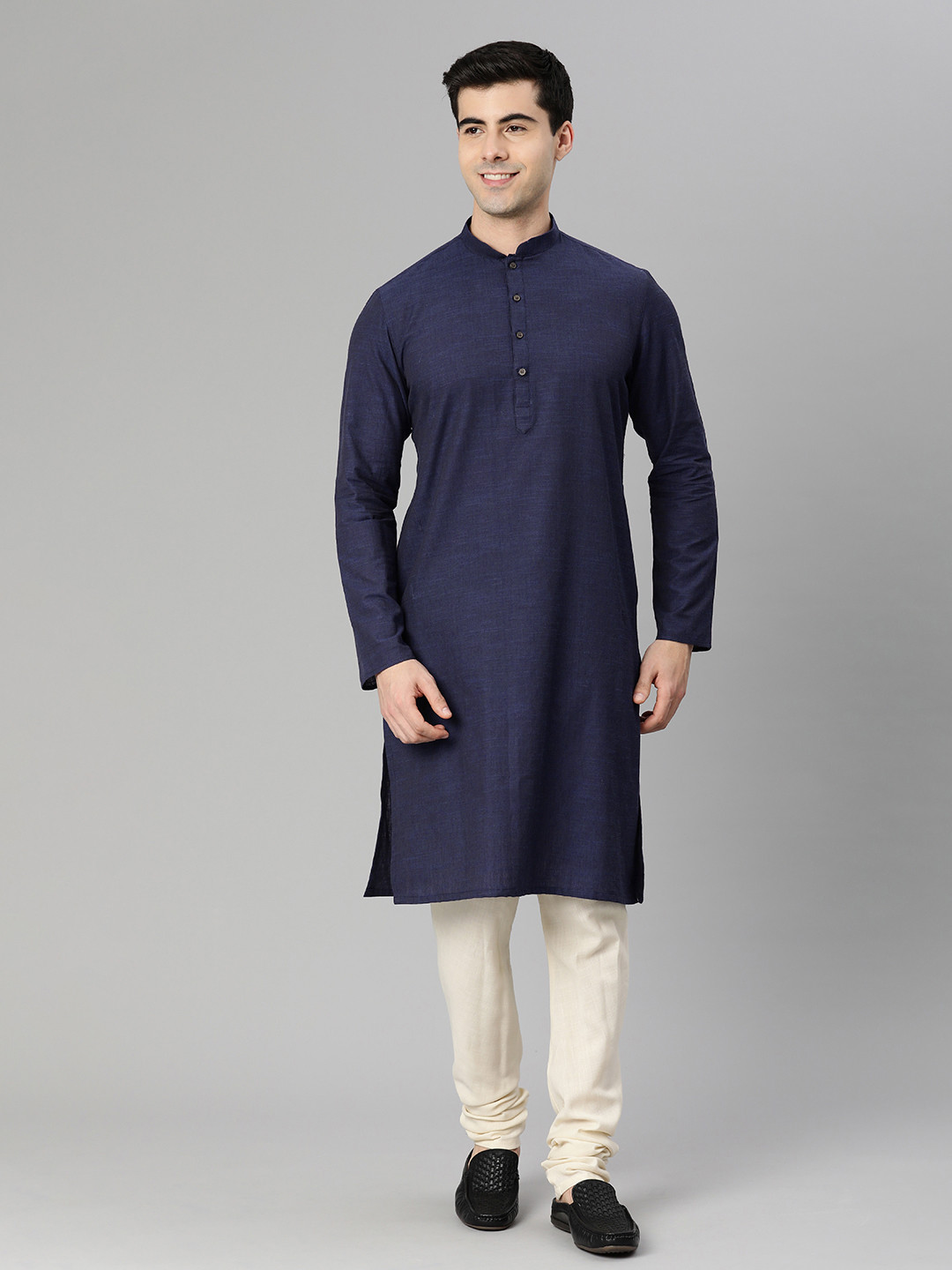 

Manthan Men Solid Straight Kurta, Blue