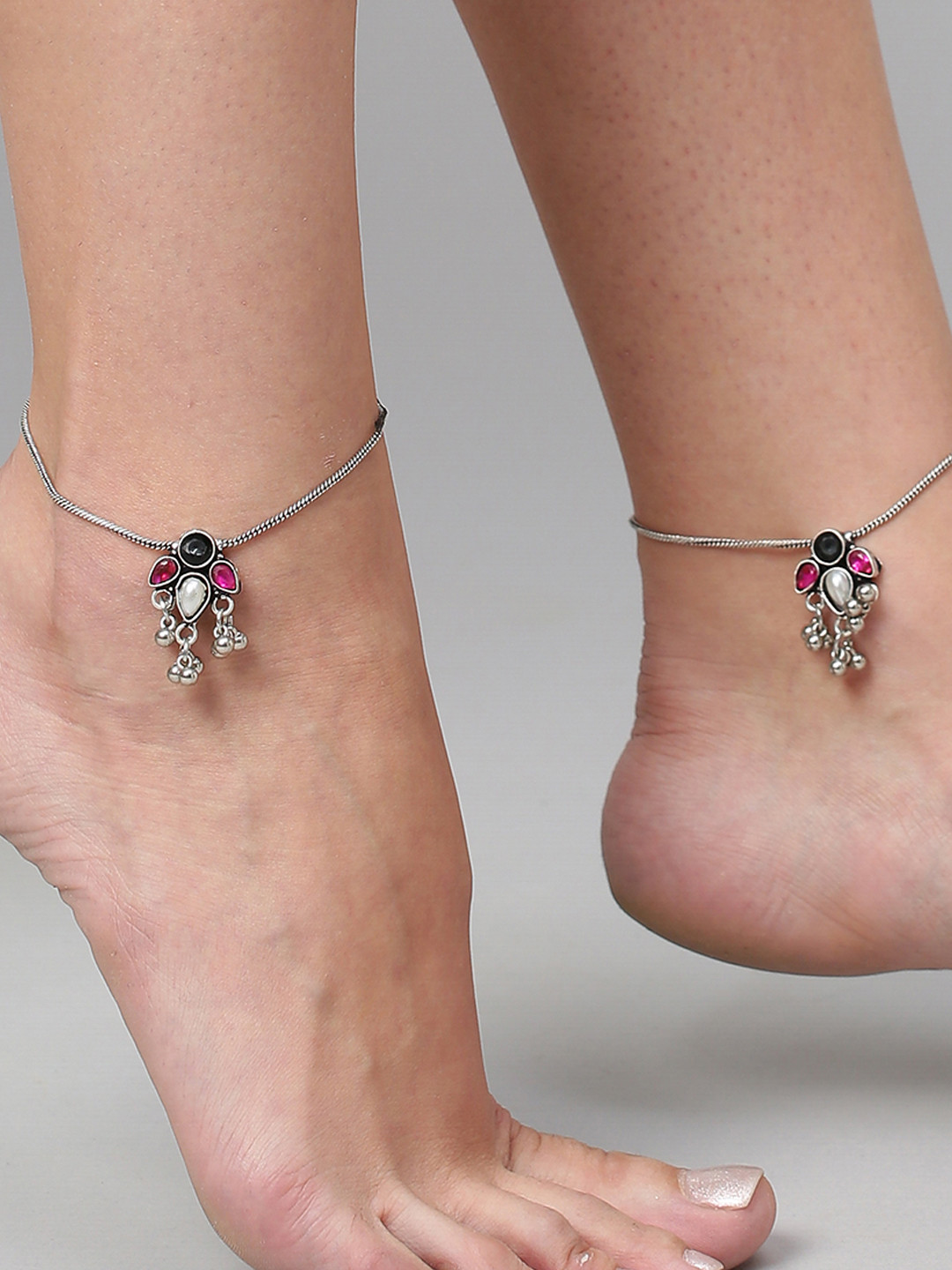 

Binnis Wardrobe Silver-Plated Stone Studded Anklets