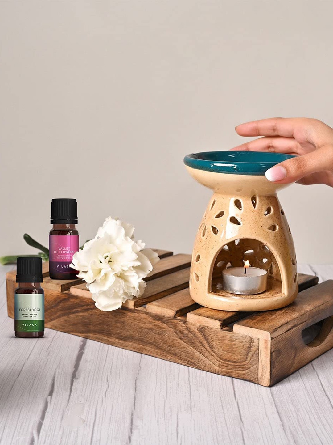 

VILASA Brown Ceramic Aromatherapy Diffuser & Burner