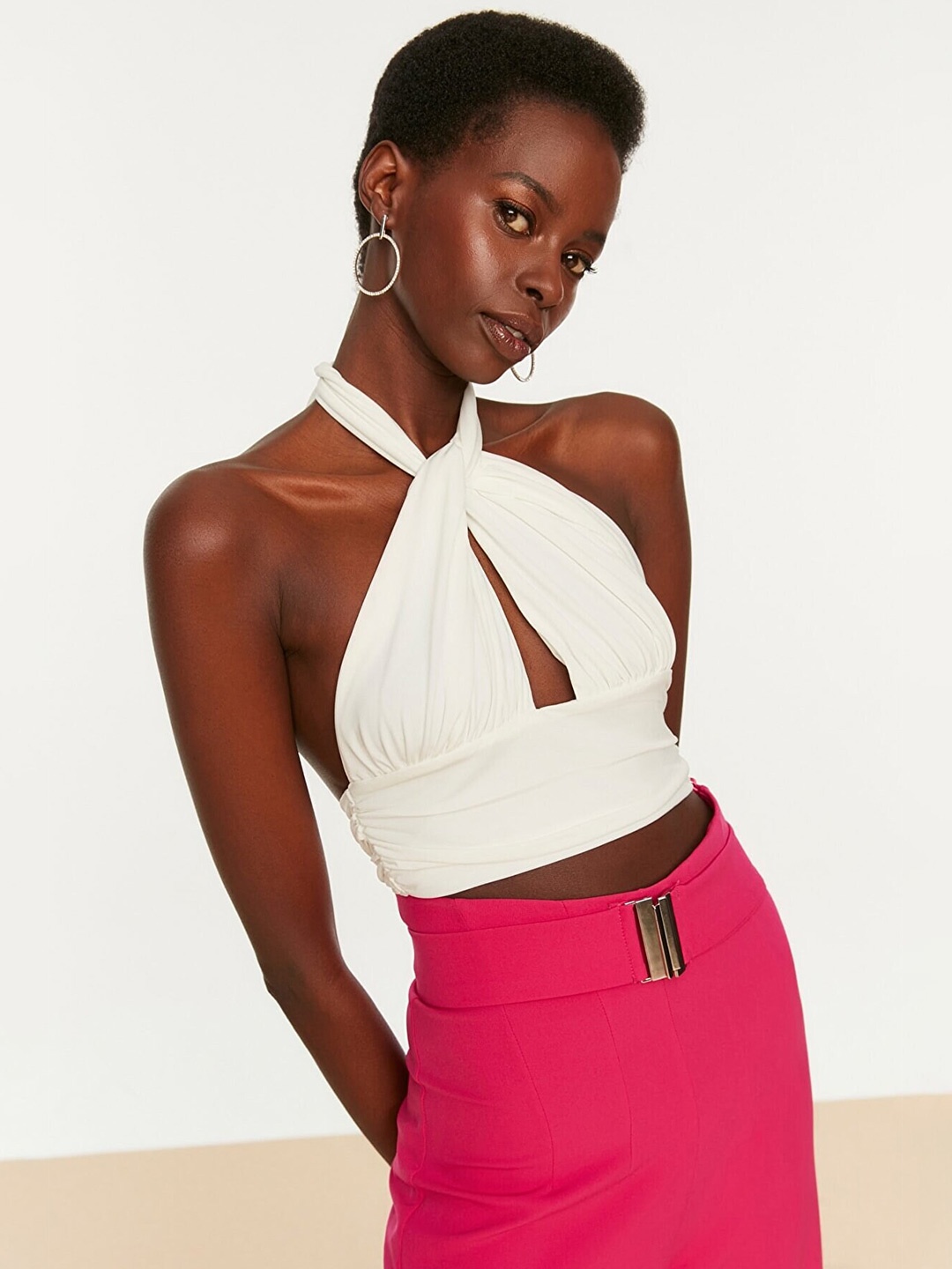 

Trendyol Halter Neck Twisted Bralette Crop Top, Off white