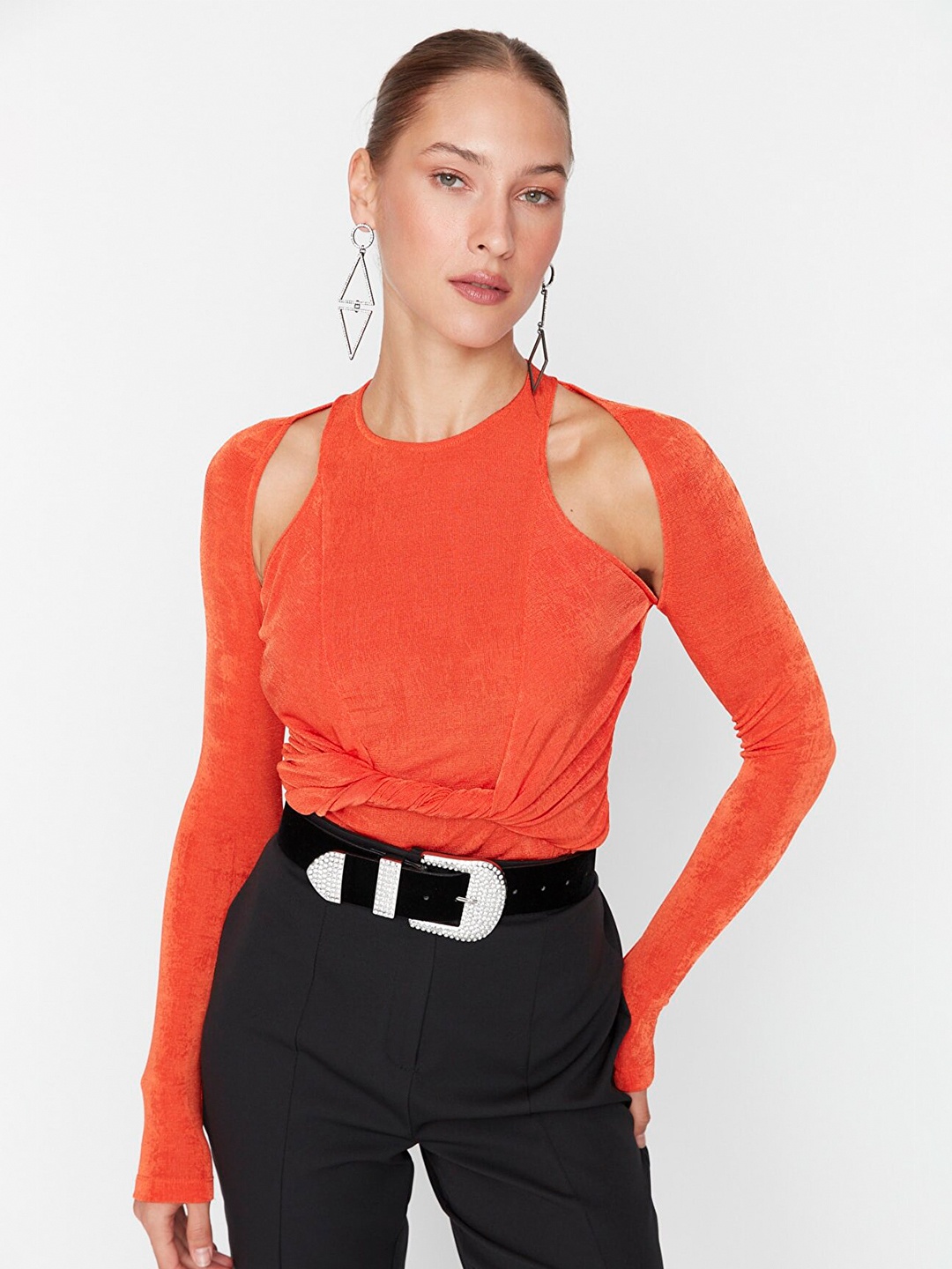 

Trendyol Cold-Shoulder Sleeves Twisted Fitted Top, Orange