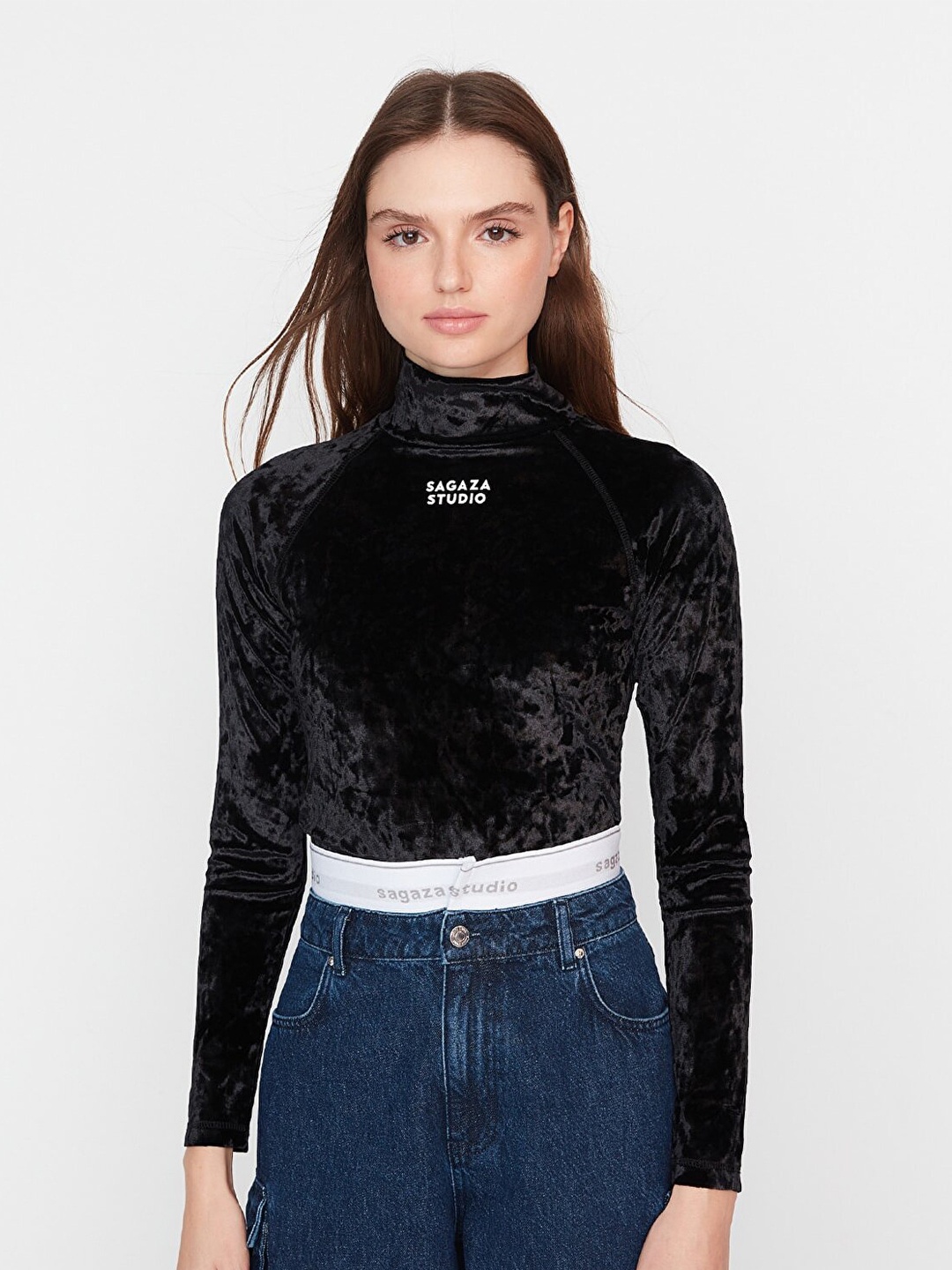 

Trendyol High Neck Long Sleeves Velvet Top, Black