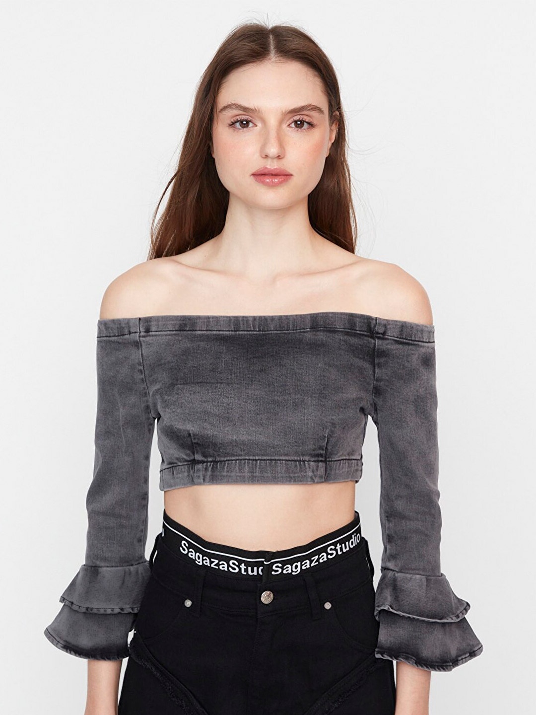 

Trendyol Off-Shoulder Crop Top, Charcoal
