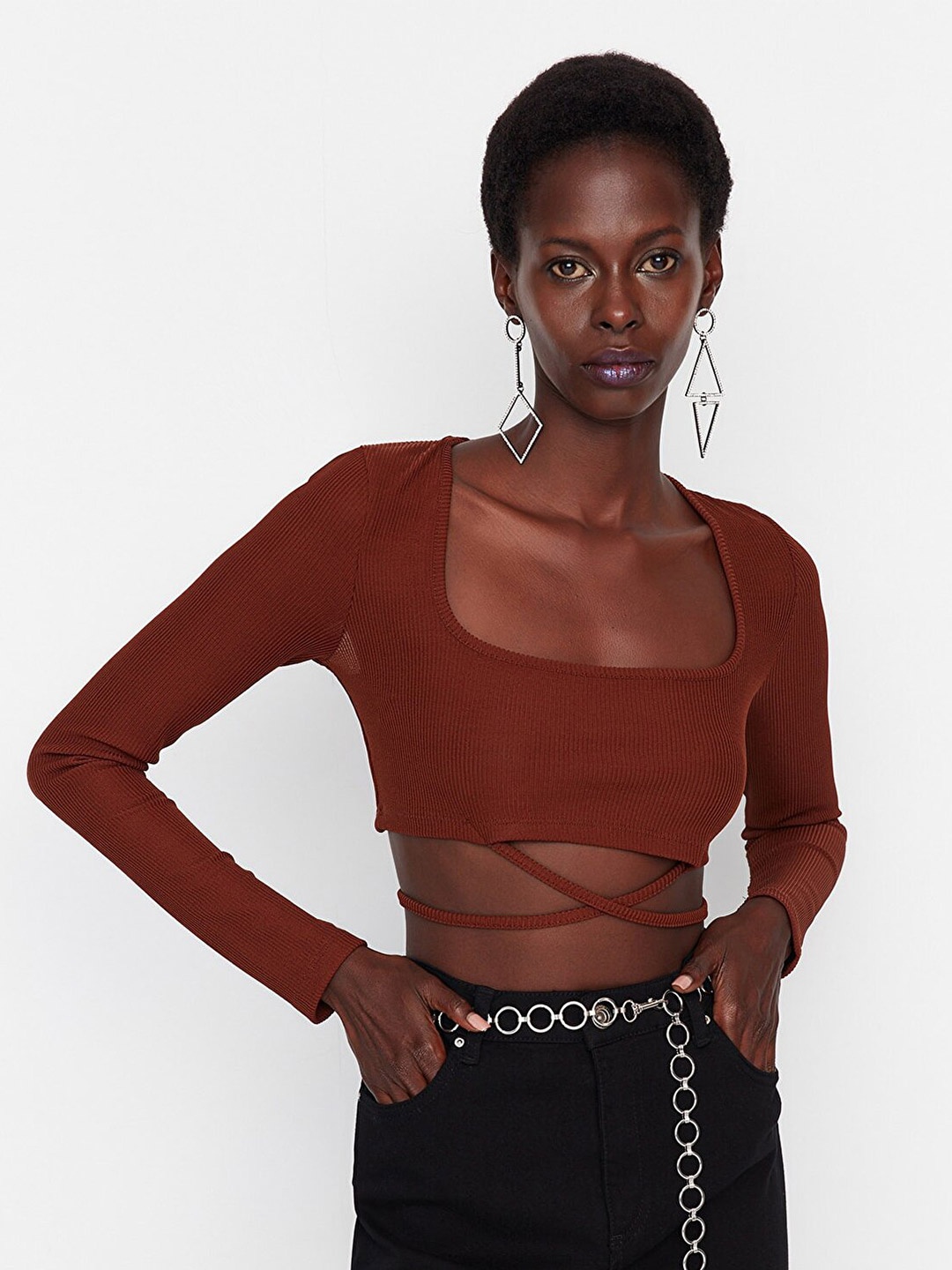

Trendyol Styled Back Tie-Ups Crop Top, Brown