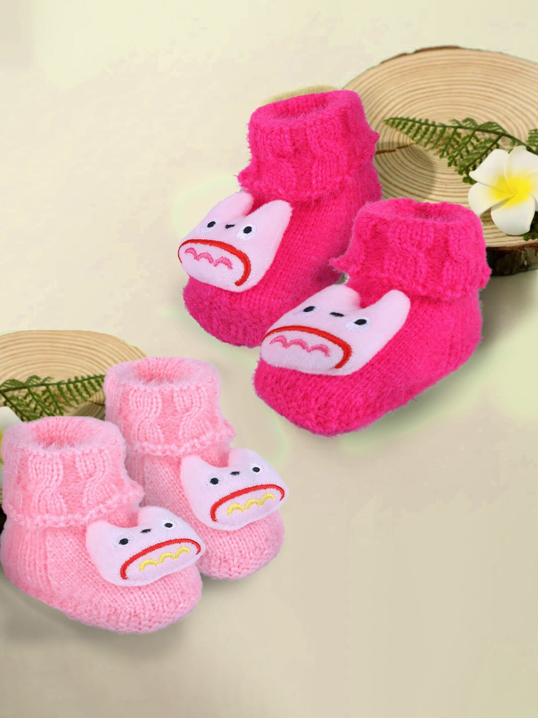 

Baby Moo Infants Set Of 2 Crochet Cotton Booties, Magenta