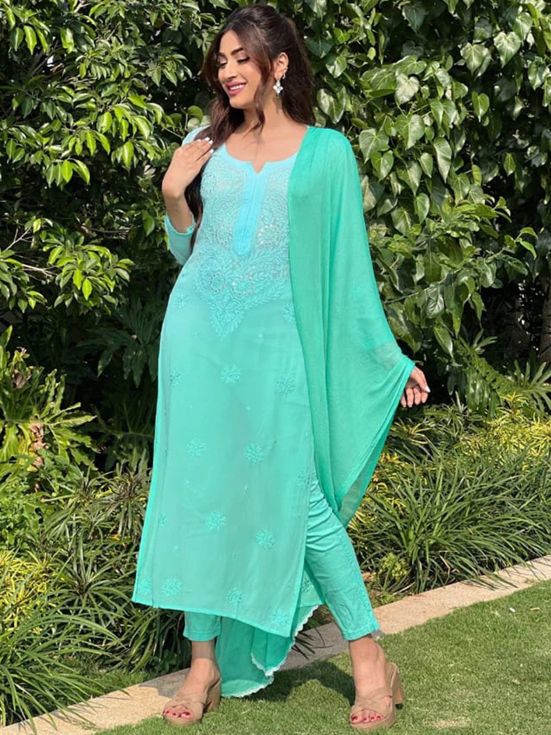 

LABEL AISHWARYRIKA Women Ethnic Motifs Embroidered Kurta with Trousers & With Dupatta, Blue