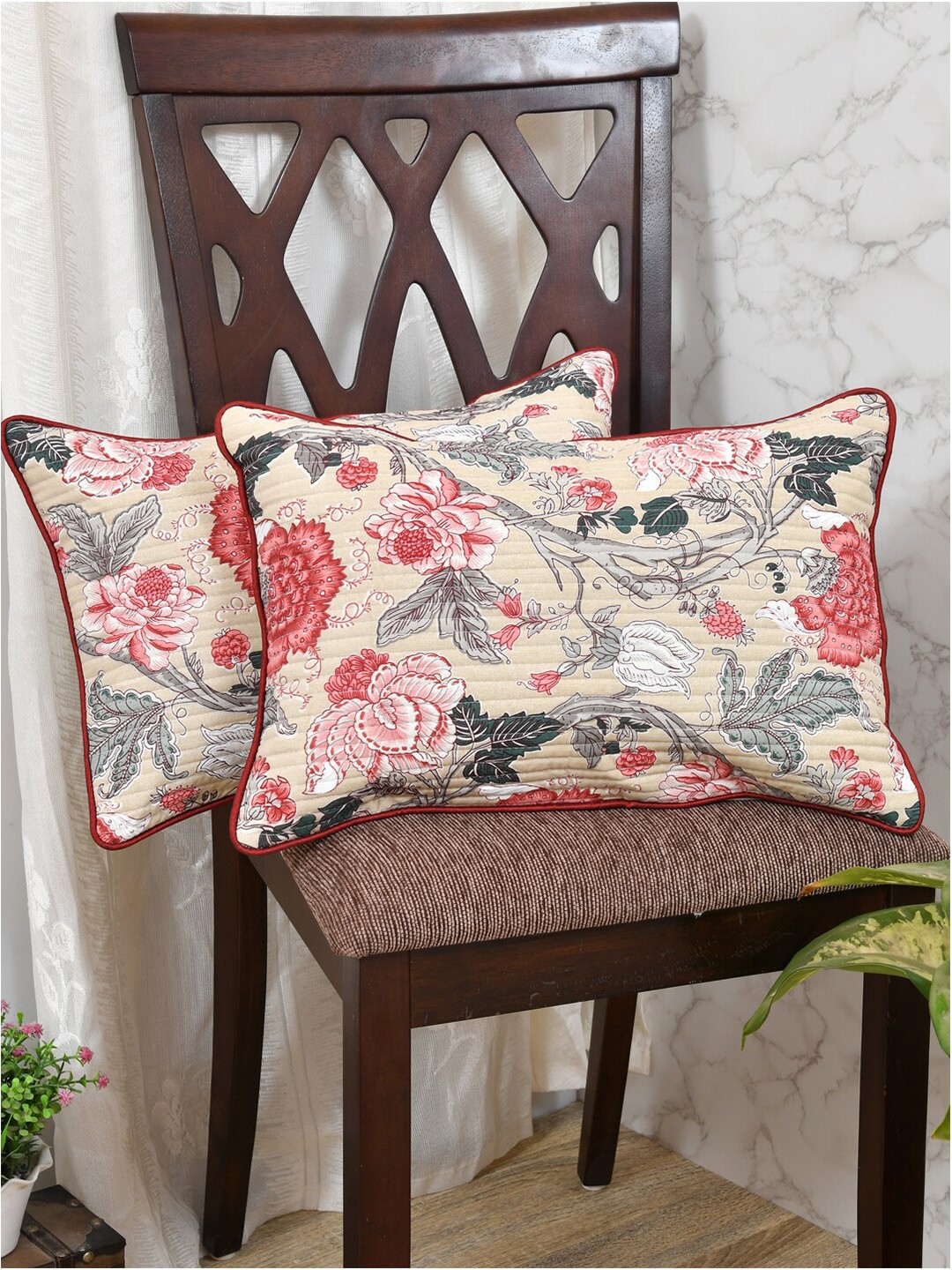 

Clasiko Orange & Pink Set of 2 Floral Rectangle Cushion Covers