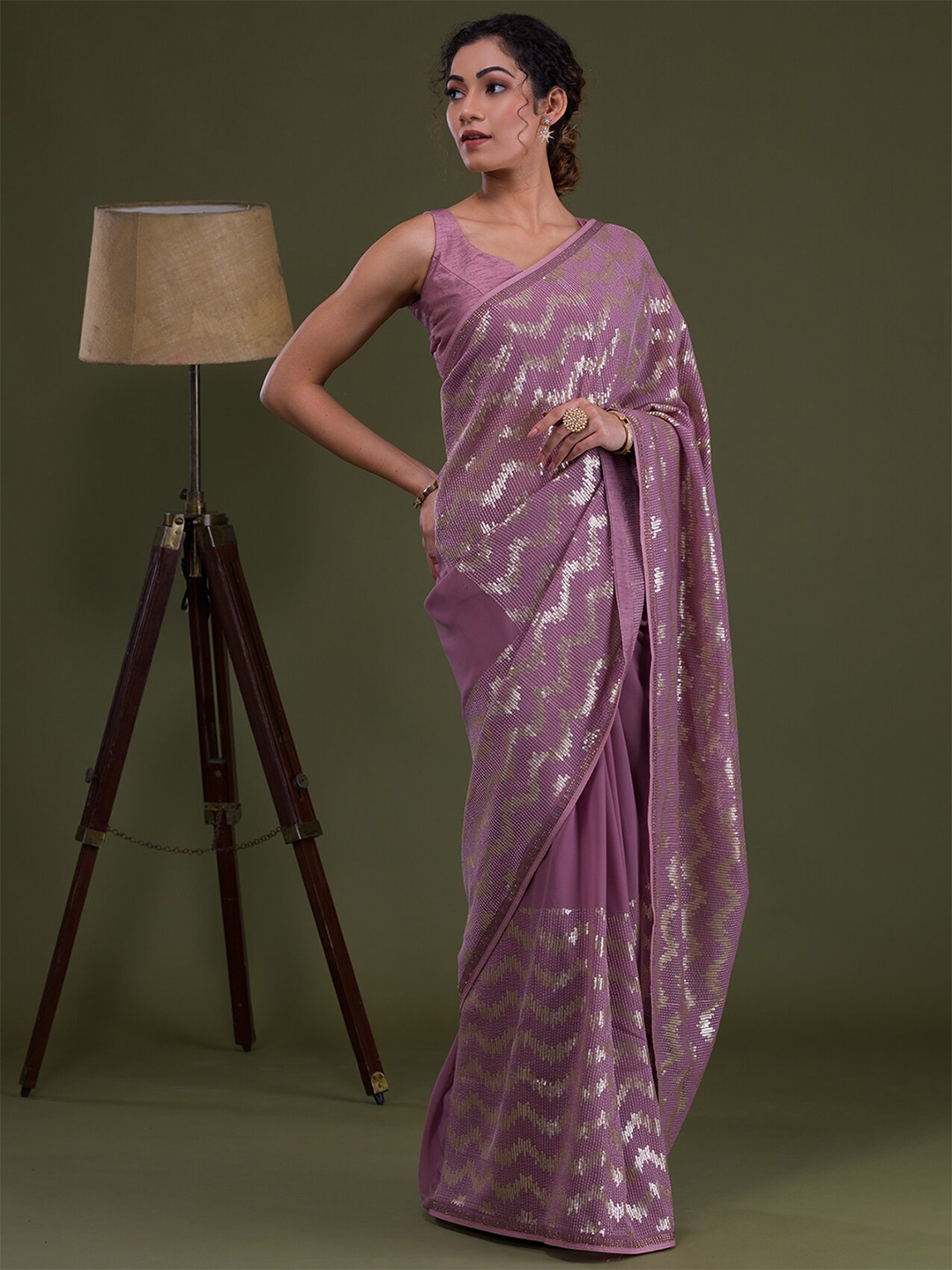 

Koskii Embellished Sequinned Saree, Lavender