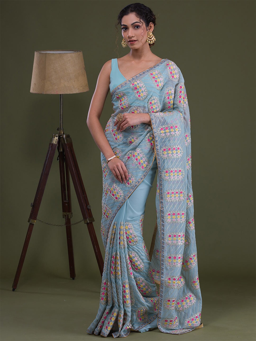 

Koskii Embellished Zari Saree, Blue